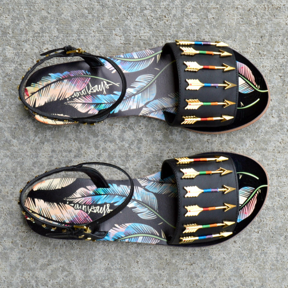 ♡ Taylor Says ♡ Talulah Leather Boho Flat Sandals - Picture 3 of 4